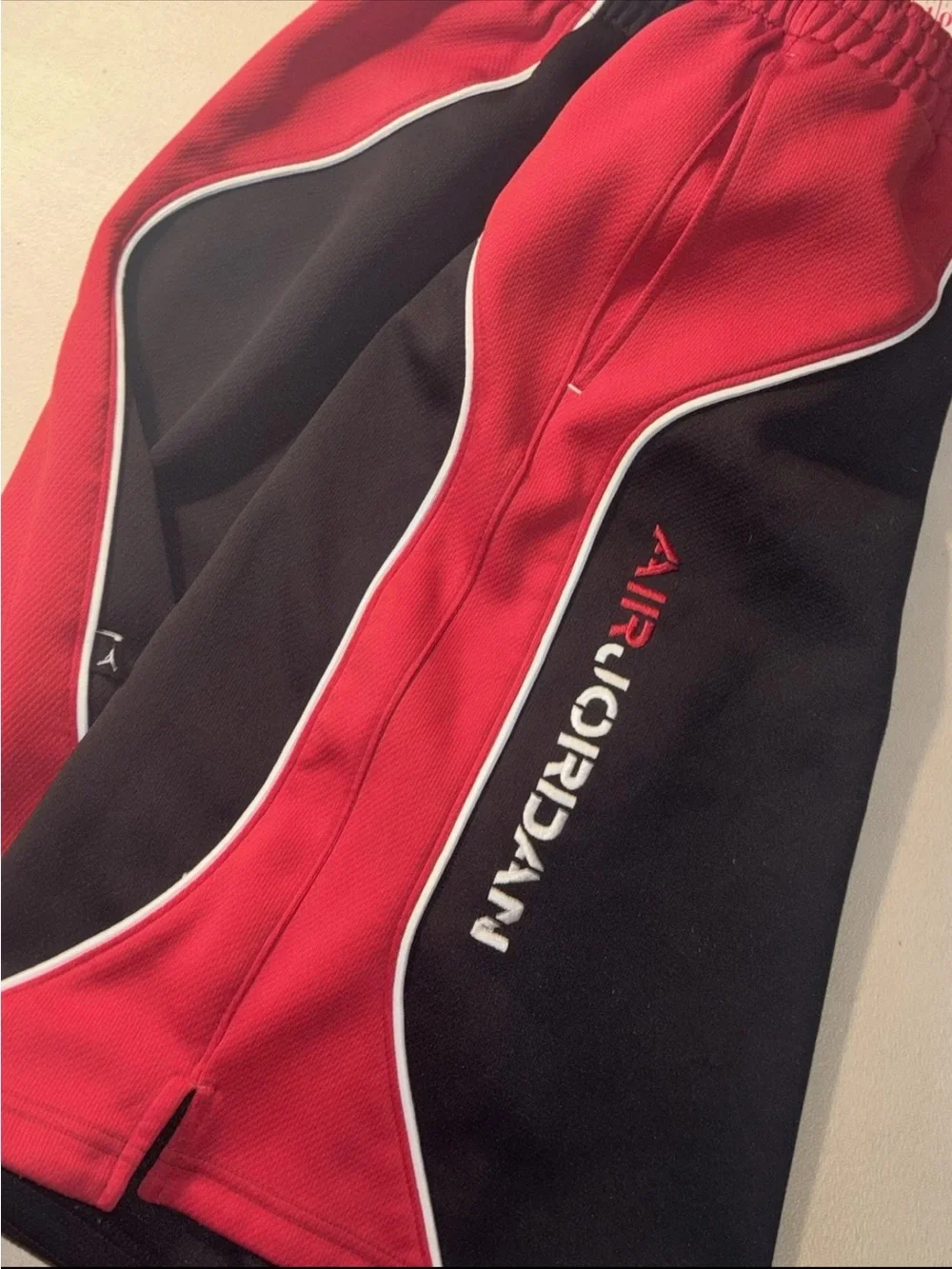 Nike Air Jordan Y2K Vintage Heavy Baggy Shorts Black Red White Piping SZ.XL
